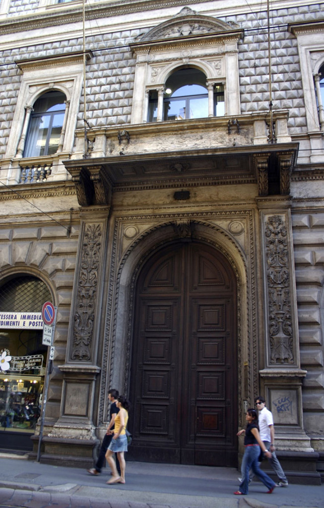 Palazzo_Turati_1.jpg