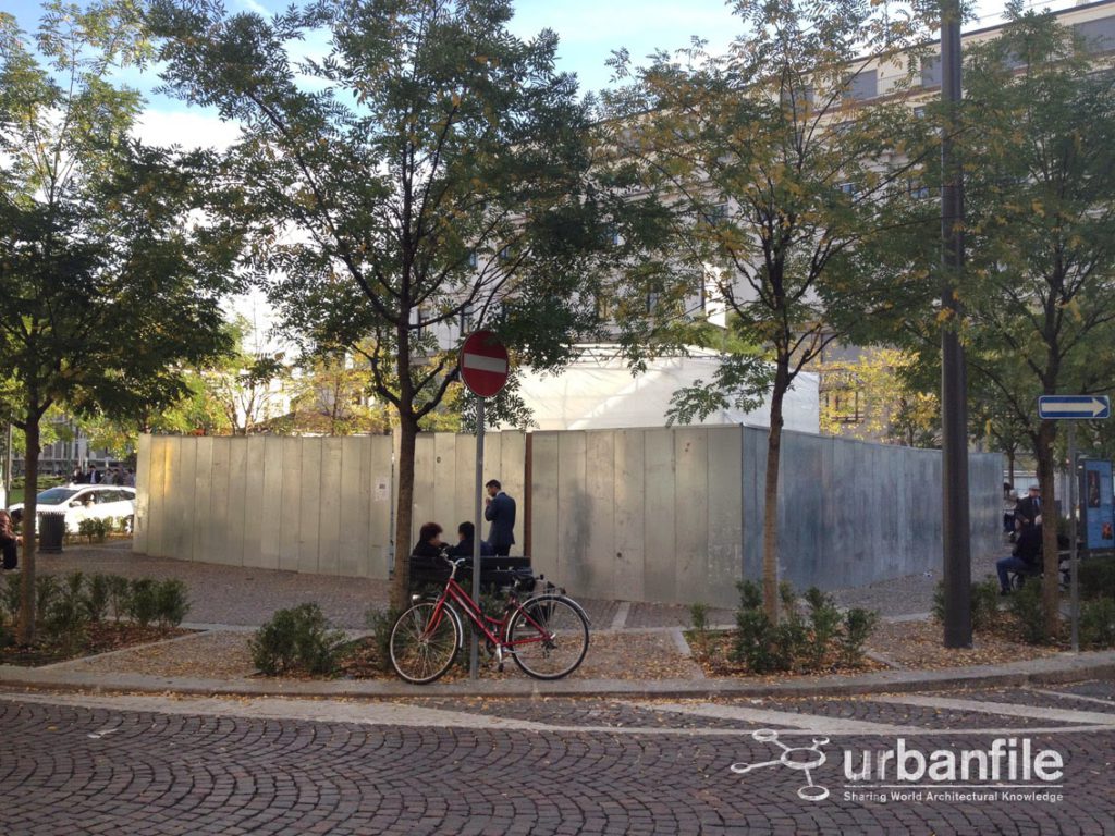 2013-10-31-piazza-fontana-1