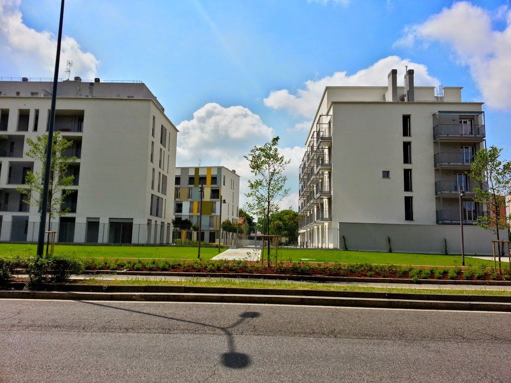 2014-04-22-via-fratelli-zoia-3