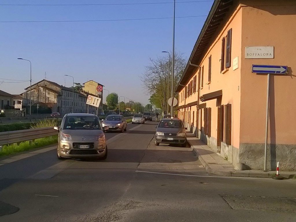 2015-04-20-alzaia-naviglio-pavese-boffalora-1