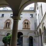 Palazzo_Banco_Mediceo_Cortile_attuale_3