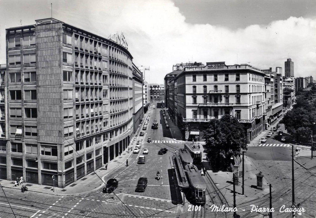 Piazza Cavour sul finire degli anni 50