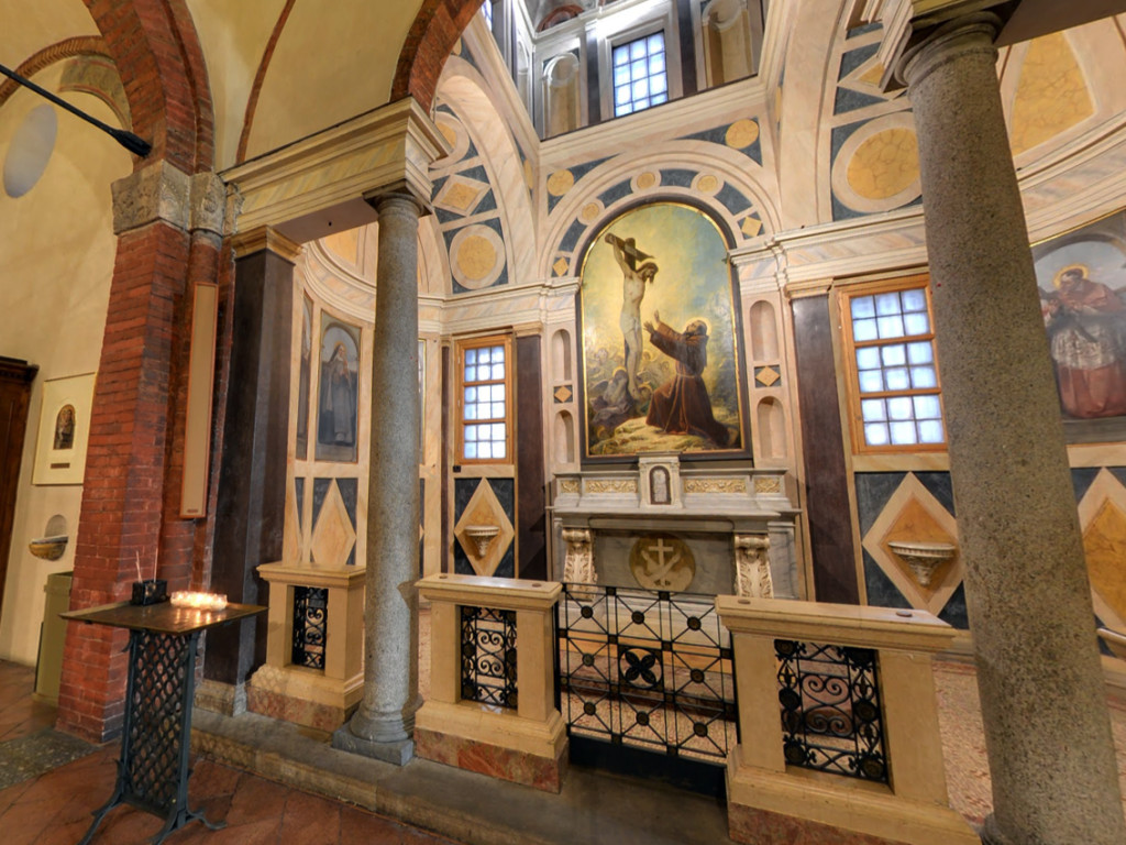 Chiesa_San_Babila_2015_Interno_J