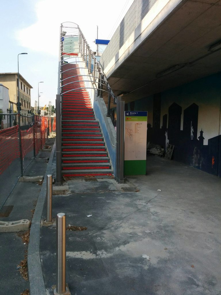 2016-09-12_stazione-forlanini_scala_2