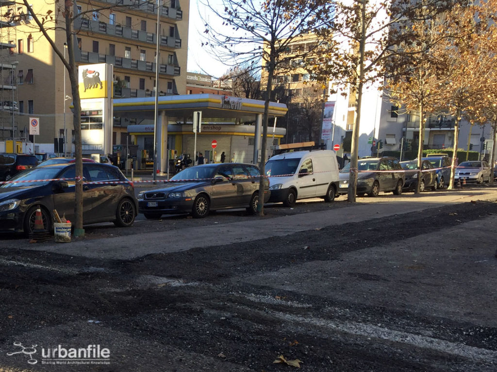 2016-11-30_viale_papiniano_mercato_santagostino_12