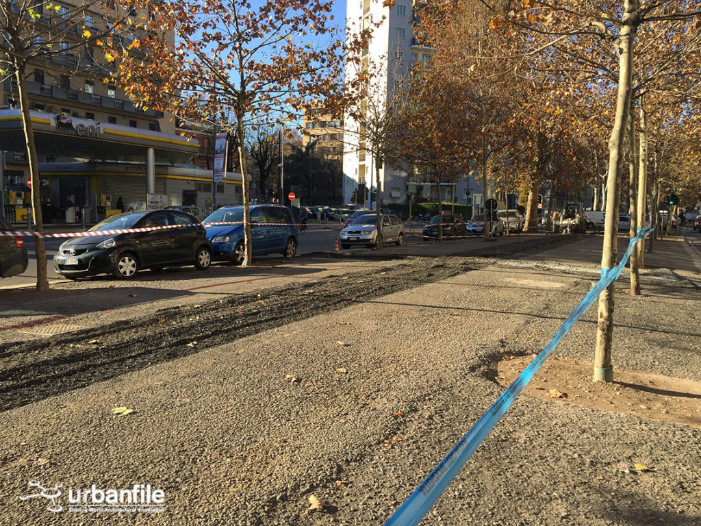 2016-11-30_viale_papiniano_mercato_santagostino_15