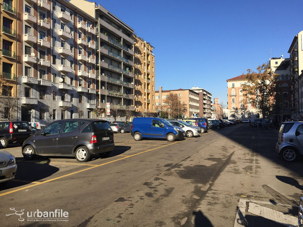 2016-11-30_viale_papiniano_mercato_santagostino_25