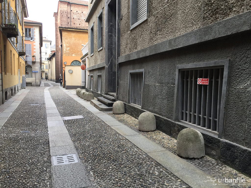 2016-12-03_brera_via_del_carmine_3