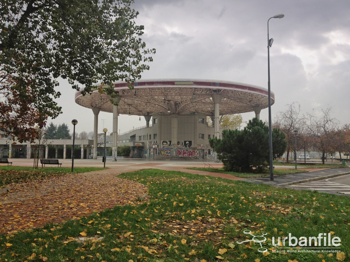Milano | Barona – lo strano UFO di via Boffalora
