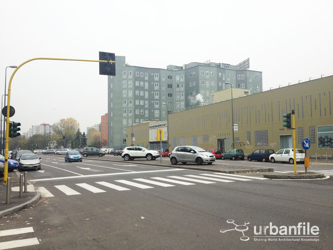 Milano | Barona – Via San Vigilio, parcheggi e verde