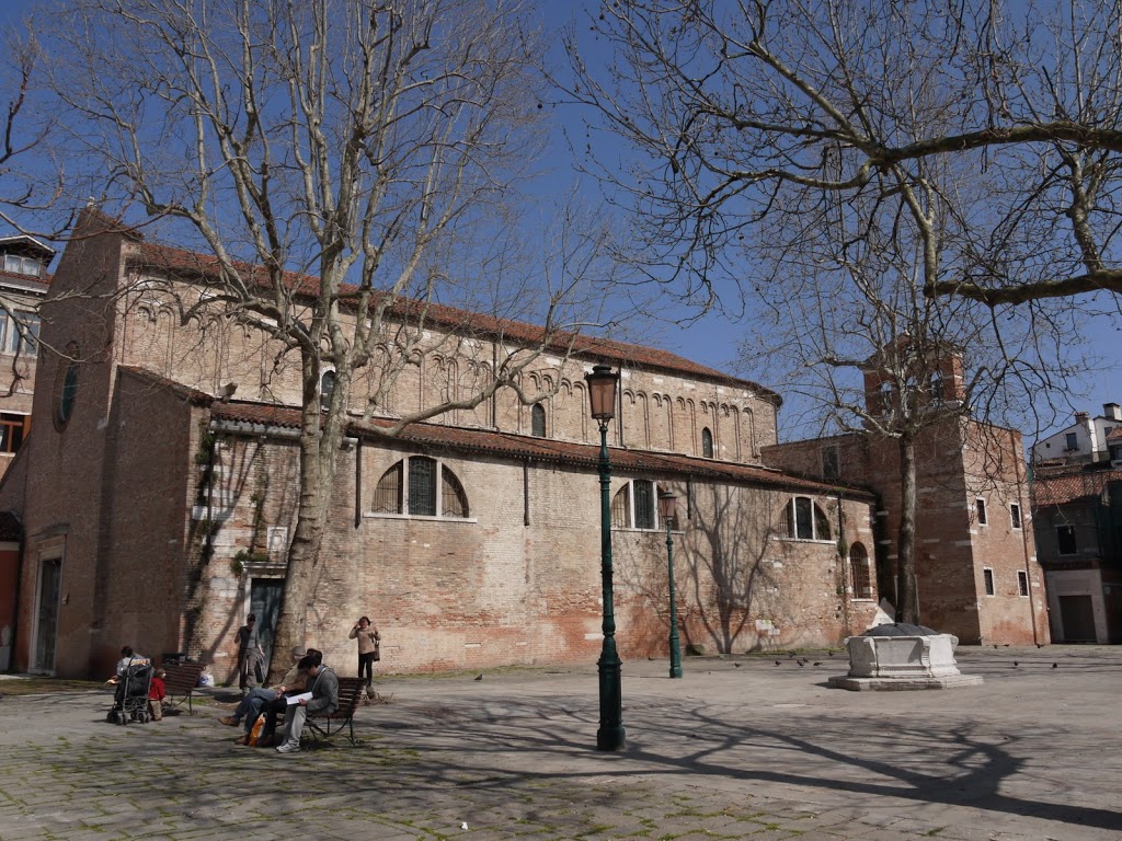 Campo Sant’Agnese, via al restauro della pavimentazione