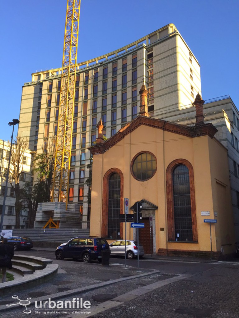 2015-04-02 Via Meravigli Camperio 2