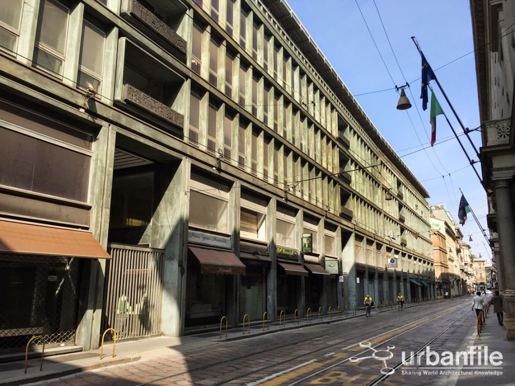 2015-04-12 Via Meravigli Camperio 1