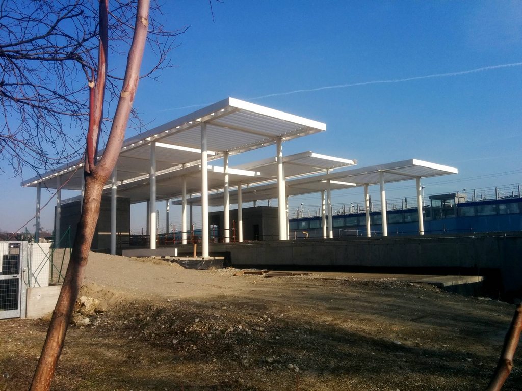 Milano | Forlanini – M4: la stazione Forlanini FS e i frangisole