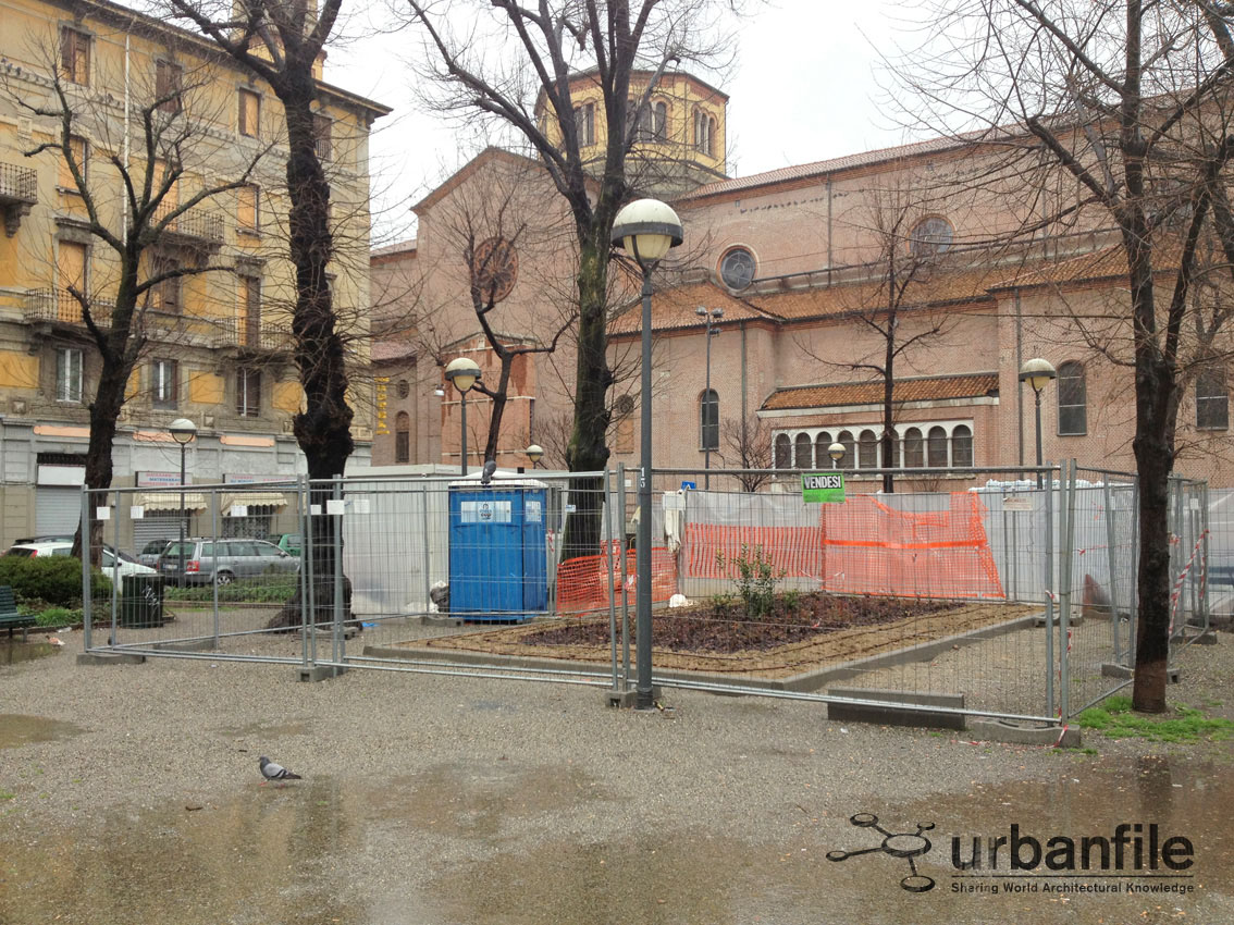 Milano | Porta Vittoria – Un’aiuola al posto dello spazio giochi in Santa Maria del Suffragio