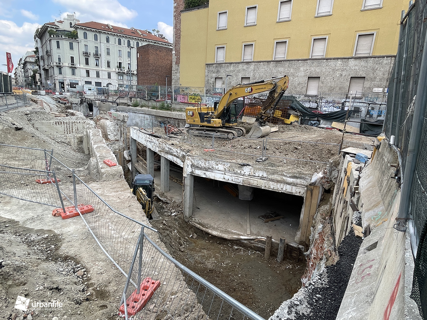 Milano | Sant’Ambrogio – Cantiere M4 e il muro del Naviglio di San Gerolamo: settembre 2023