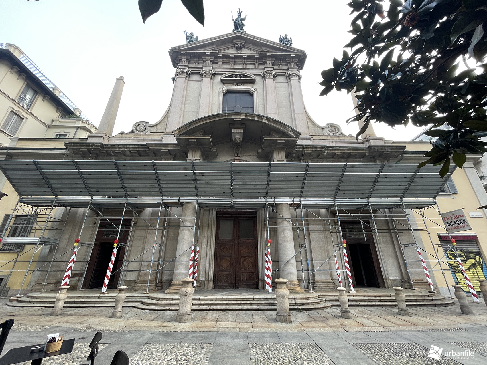 Milano | Centro Storico – San Giorgio in attesa di un restauro