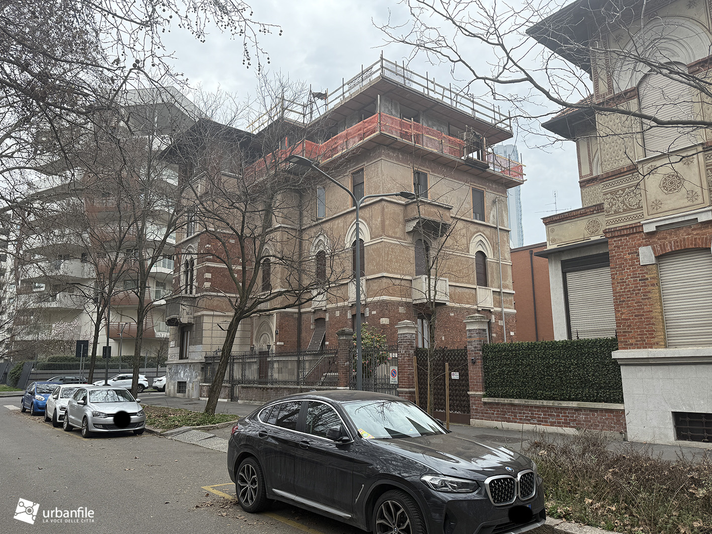 Milano | Fiera – Un sopralzo al castelletto di via Berengario 10