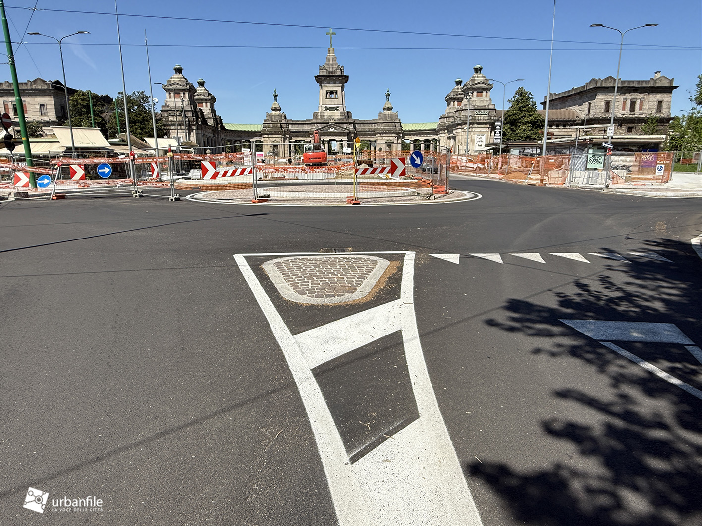 Milano | Musocco – Riqualificazione del piazzale del Cimitero Maggiore: maggio 2025