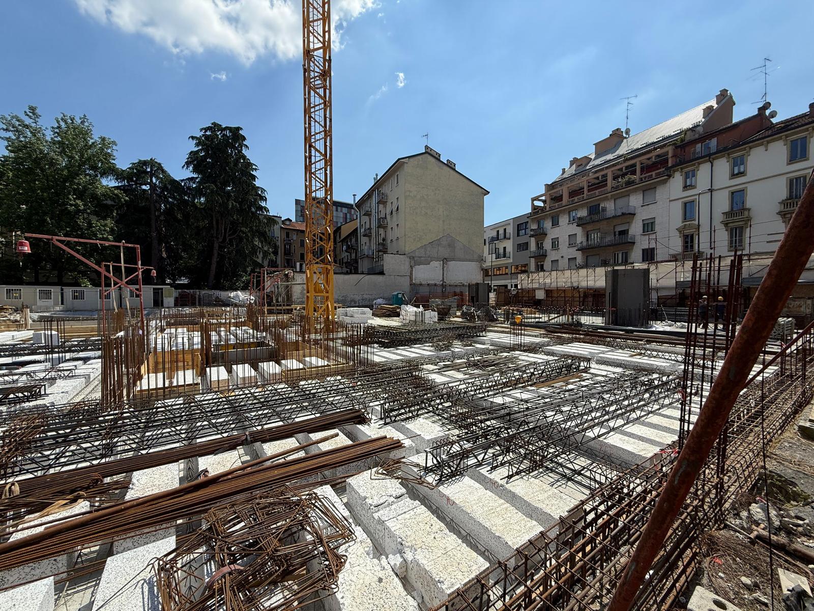 Milano | Dergano – Proseguono senza soste i lavori per la Residenza Gutenberg in via Legnone