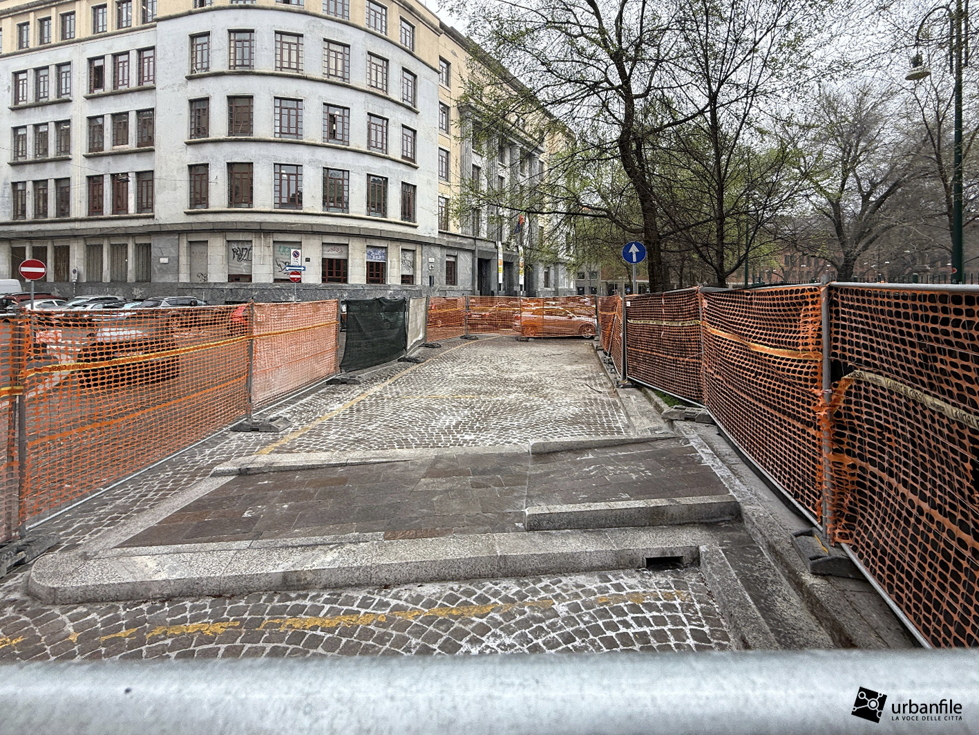 Milano | Centro Storico – Piccolo intervento in piazza della Vetra