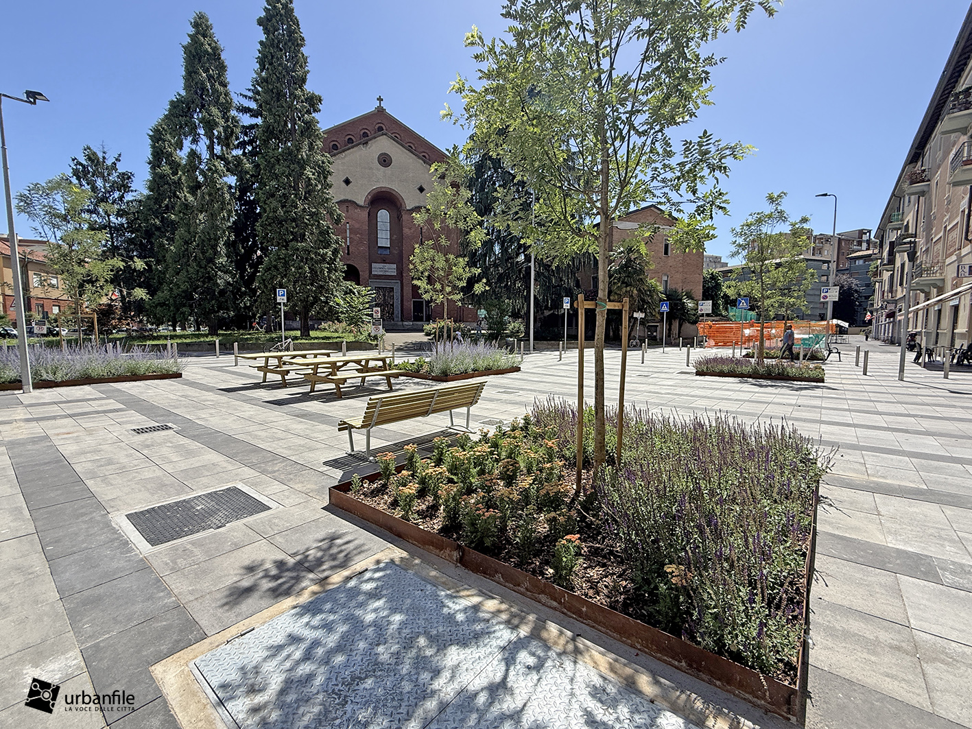 Milano | Pratocentenaro – Largo San Dionigi cambia volto: più alberi, aiuole e spazio per le persone